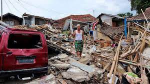 Indonesia Earthquake Toll Reaches 310 as More Bodies Found