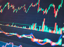 How Investors Should Approach a Volatile 2023