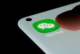 WeChat Derailing Democracy, Must Be Regulated in Democratic Nations: Expert