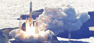 Japan Launches Rocket Carrying Lunar Lander and X-Ray Telescope to Explore Origins of Universe