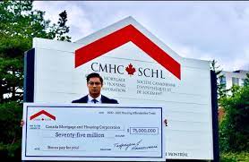 A Quarter of Canadians Struggling to Pay Their Mortgages: CMHC