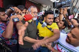 India Police Arrest NewsClick Founder, Raid Journalists' Homes Over Alleged China Fund