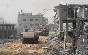Hamas Terrorists Seek to Block Israeli Army's Advance on Gaza City