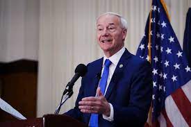 Anti-Trump GOP Presidential Candidate Heckled for Pushing Trump Guilty Verdict Prediction