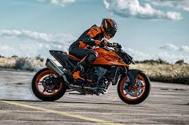 2024 KTM 990 Duke Review | First Ride